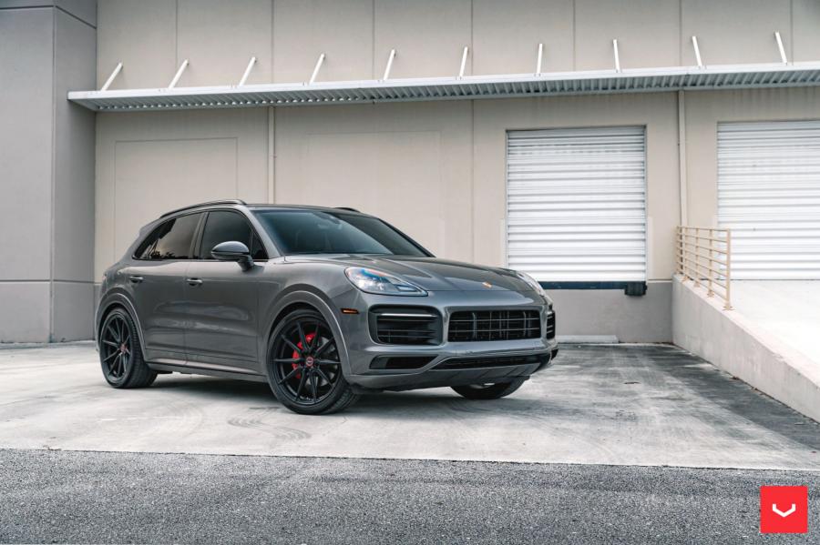  Porsche Cayenne S on Vossen Wheels (HF-3) 2019 года  (фото 1 из 26)
